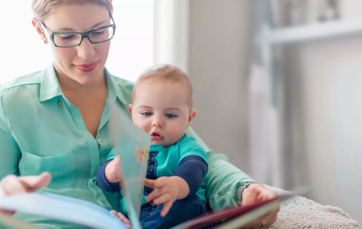 Mitä asioita vauvalle kannattaa opettaa?