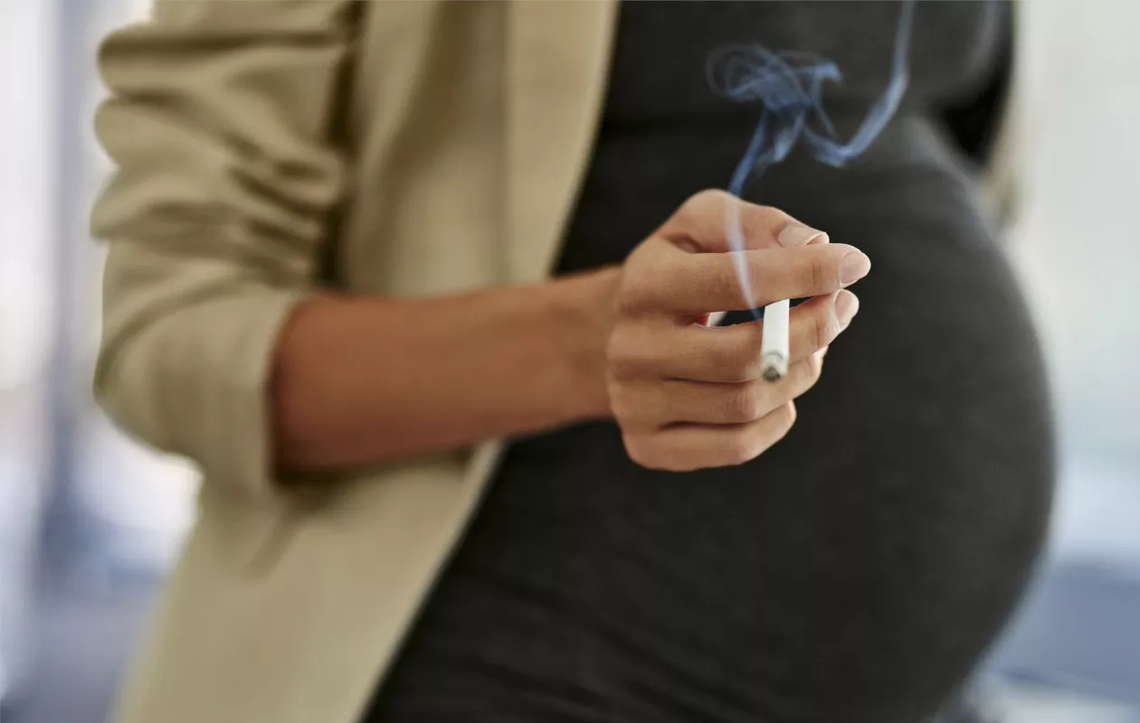 miten odottajien tupakointia voisi vähentää