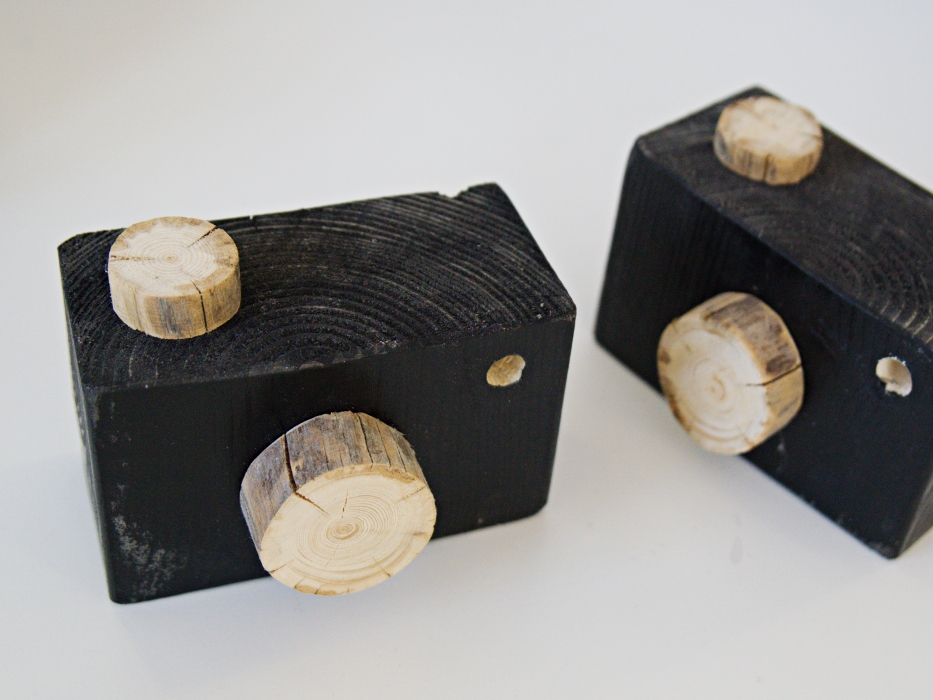 itse tehdyt lahjat, puinen leikki-kamera