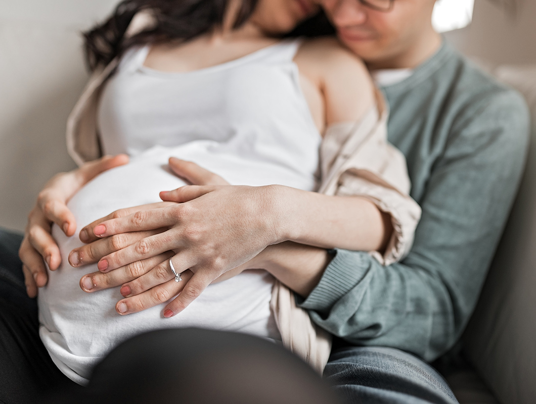 Vauvan liikkeet – Odottaja tuntee liikettä yleensä raskauden puolivälissä